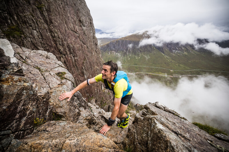 Andrew Fallas leads the way in the Glencoe Skyline 2021 copyright No Limits Photography