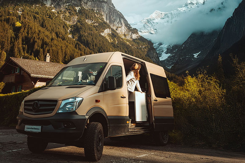 vandermoon homepage min