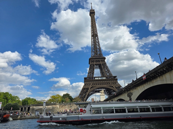 How to Travel in Europe Without Breaking the Bank