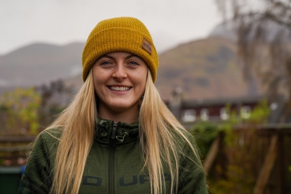 Elite mountain bike racer, Mikayla Parton, wins Youth Mountain Award